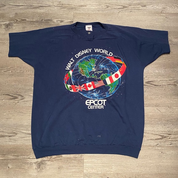 Vintage Walt Disney World Epcot Center 1 Button Crew Neck T-Shirt Men’s Size M - Picture 1 of 6